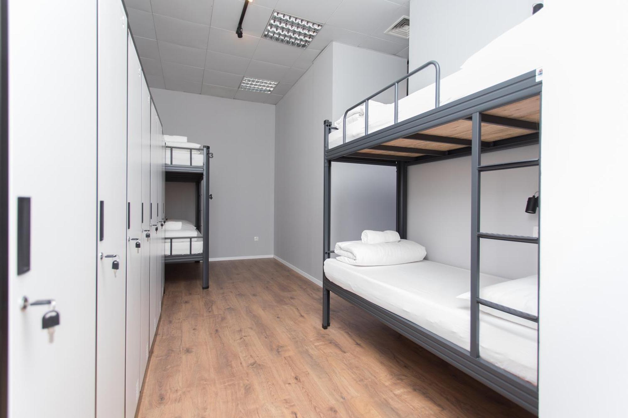 Hostel Cool , 斯普利特 外观 照片